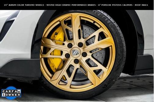 2022 Porsche Taycan Cross Turismo Turbo S