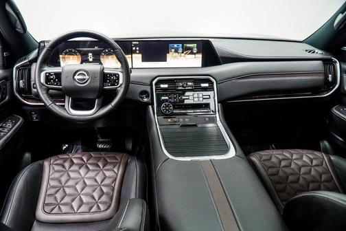 2025 Nissan Armada Platinum 4WD