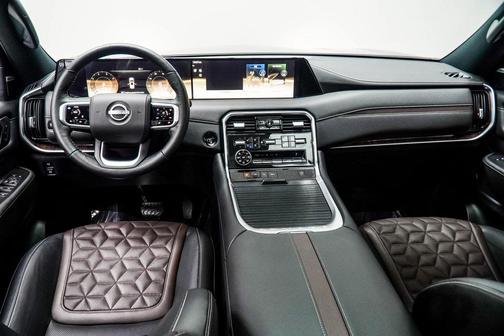 2025 Nissan Armada Platinum 4WD