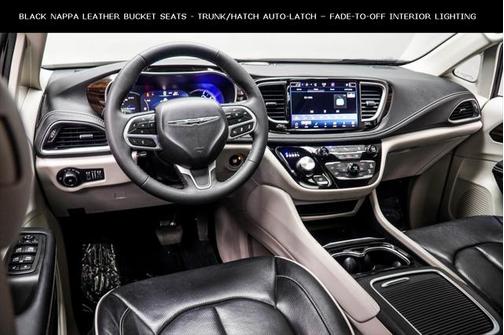 2023 Chrysler Pacifica Hybrid Limited