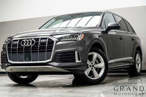 2024 Audi Q7 45 Premium Plus