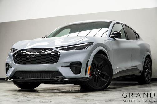 2025 Ford Mustang Mach-E GT