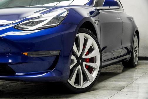 2019 Tesla Model 3 Long Range