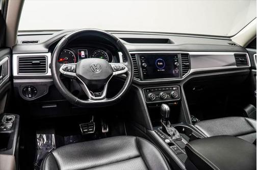 2021 Volkswagen Atlas 3.6L SE w/Technology