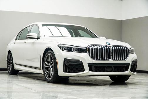 2021 BMW 740 xDrive
