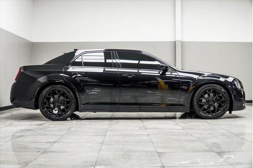 2019 Chrysler 300 S