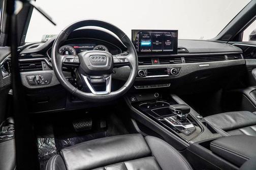 2024 Audi A4 45 S line Premium Plus