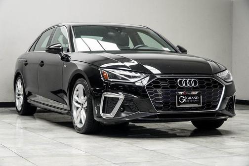 2024 Audi A4 45 S line Premium Plus