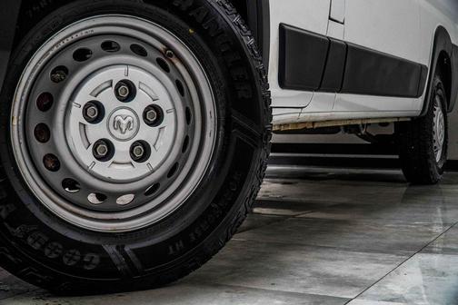 Bright White Clearcoat 2024 RAM ProMaster 2500 Tradesman