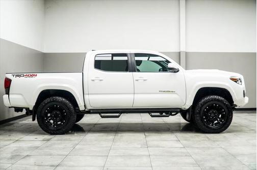 2018 Toyota Tacoma SR5