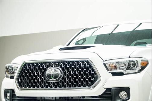 2018 Toyota Tacoma SR5