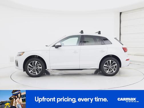 White 2023 Audi Q5 S-Line Premium
