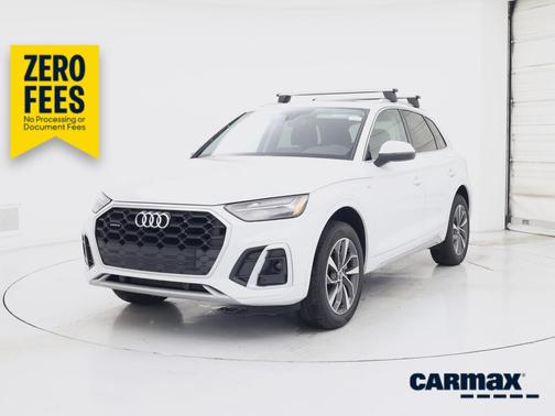 White 2023 Audi Q5 S-Line Premium