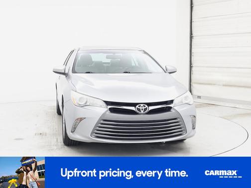 Silver 2017 Toyota Camry XLE