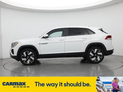 2024 Volkswagen Atlas Cross Sport SE w/Tech