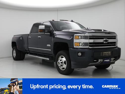 Green 2018 Chevrolet Silverado 3500 High Country