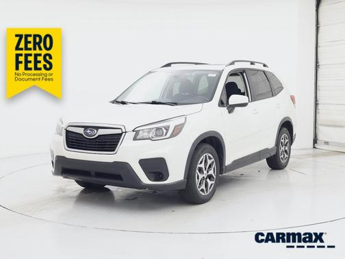 White 2019 Subaru Forester 2.5I Premium