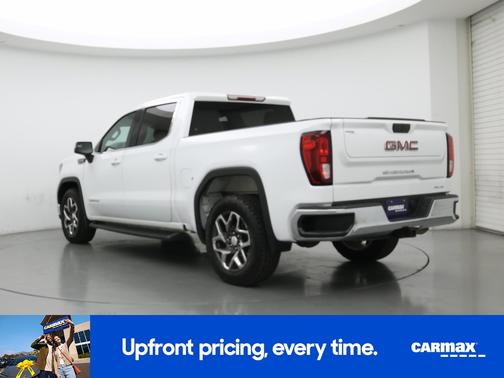 2022 GMC Sierra 1500 SLE