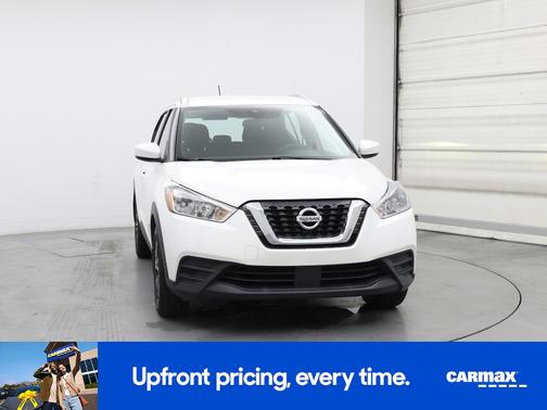 2020 Nissan Kicks SV