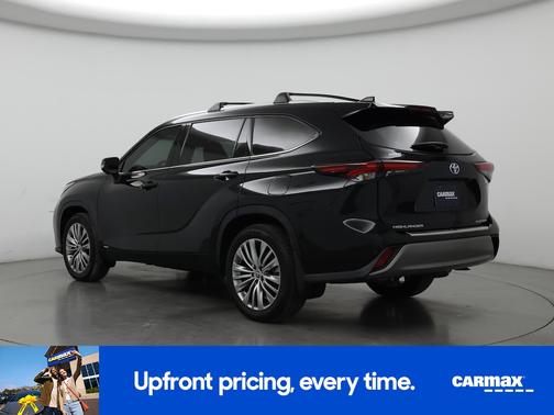 2024 Toyota Highlander Hybrid Platinum