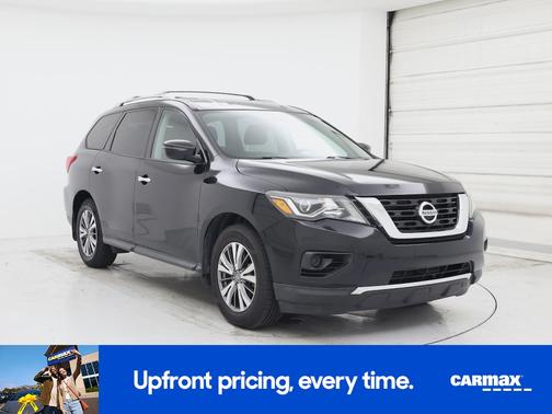 Black 2019 Nissan Pathfinder S