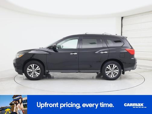 Black 2019 Nissan Pathfinder S