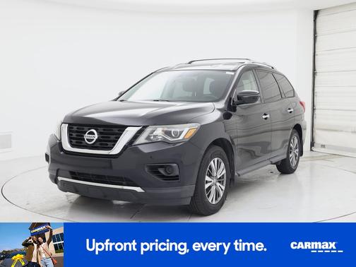 Black 2019 Nissan Pathfinder S