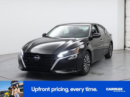 2023 Nissan Altima SV