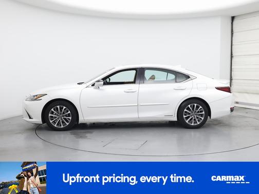 2022 Lexus ES 300h