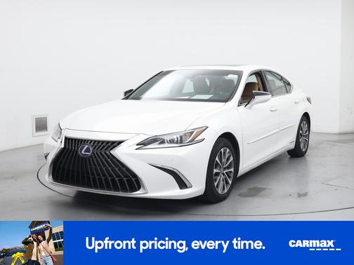 2022 Lexus ES 300h