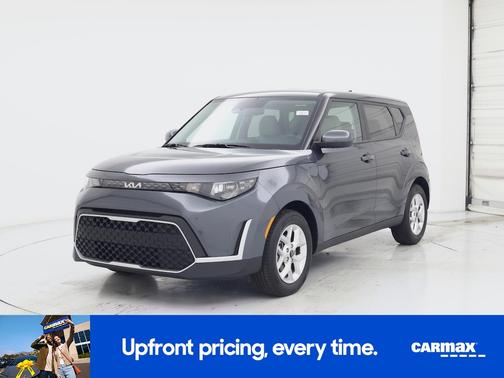 Gray 2025 Kia Soul LX