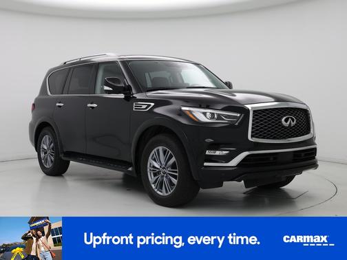 2022 INFINITI QX80 Luxe