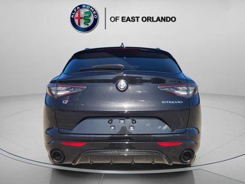 Vulcano Black Metallic 2026 Alfa Romeo Stelvio AWD