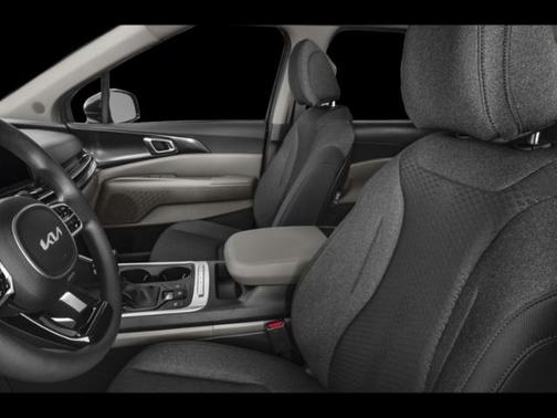 Snow White Pearl 2026 Kia Carnival LX