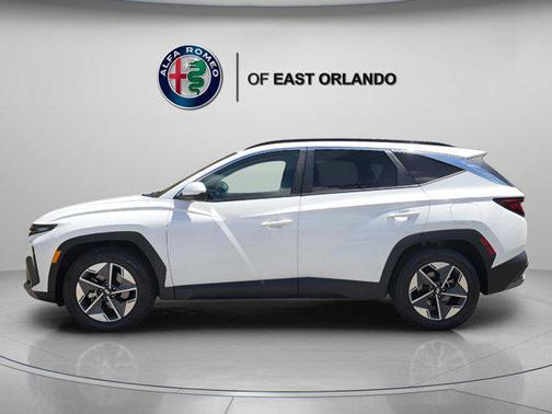 Serenity White Pearl 2025 Hyundai TUCSON SEL