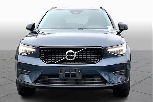 Denim Blue 2026 Volvo XC40 Core, B5 AWD Gas (mild hybrid), Dark