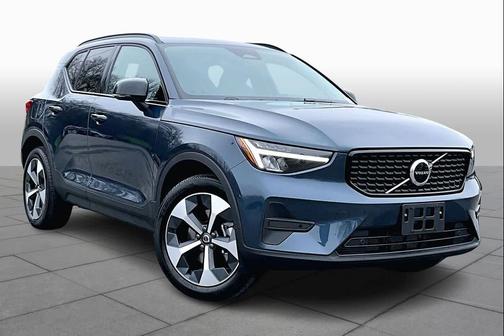 Denim Blue 2026 Volvo XC40 Core, B5 AWD Gas (mild hybrid), Dark