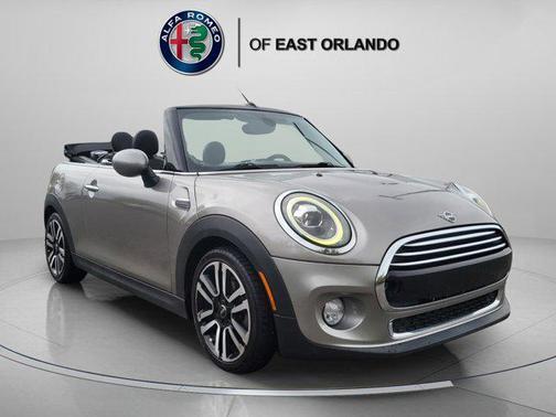 Melting Silver Metallic 2019 MINI Convertible Cooper