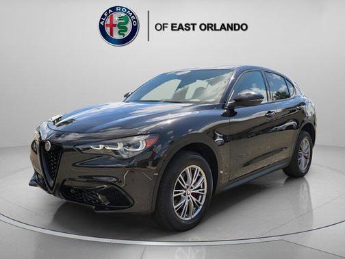2024 Alfa Romeo Stelvio Sprint AWD