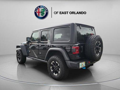 Black Clearcoat 2025 Jeep Wrangler 4xe Rubicon