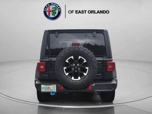 Black Clearcoat 2025 Jeep Wrangler 4xe Rubicon