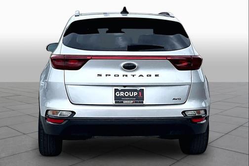 Sparkling Silver 2021 Kia Sportage S