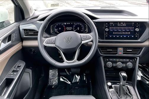 2023 Volkswagen Taos 1.5T SEL