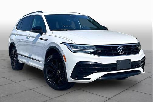 Pure White 2022 Volkswagen Tiguan 2.0T SE R-Line Black 4MOTION