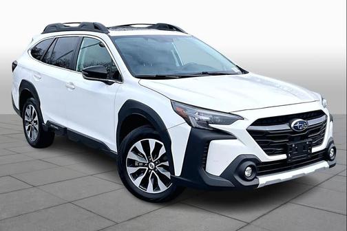Crystal White Pearl 2024 Subaru Outback Limited