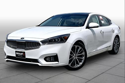 Snow White Pearl 2019 Kia Cadenza Technology