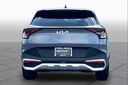 Everlasting Silver 2024 Kia Sportage EX