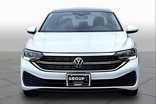 Opal White Pearl 2023 Volkswagen Jetta 1.5T SE