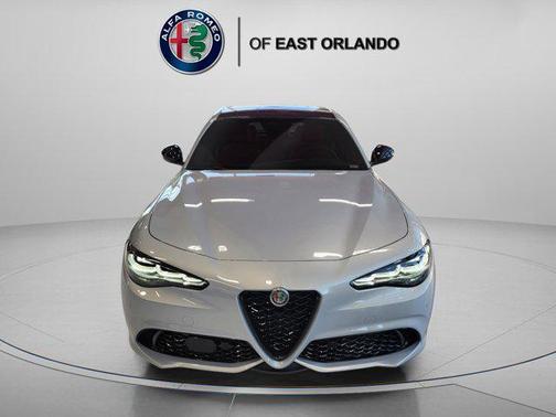 Moonlight Gray Metallic 2025 Alfa Romeo Giulia RWD