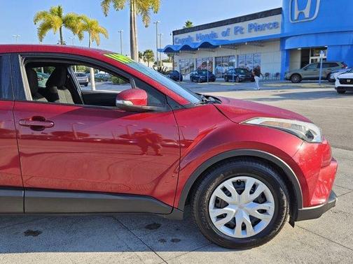 2019 Toyota C-HR LE